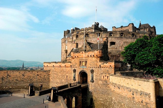 Royal Mile and Edinburgh Castle - Small Group Walking Tour - Why this Royal Mile tour works well