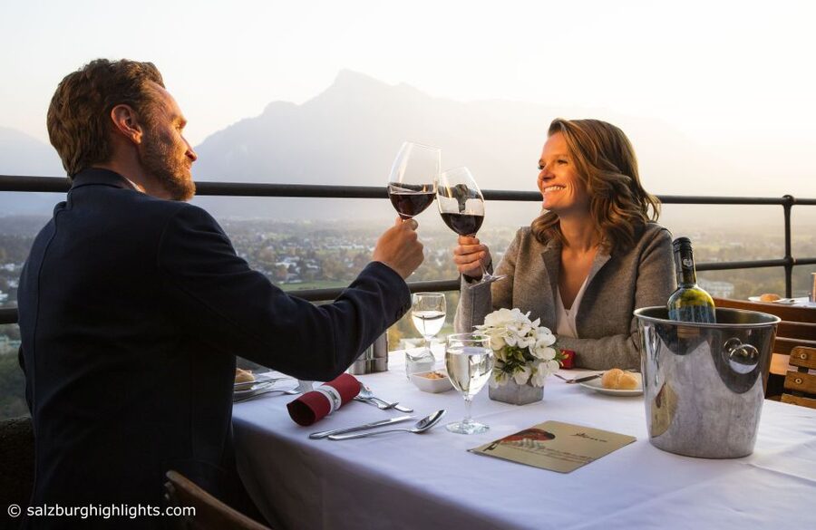Salzburg: River Cruise, Dinner & Fortress Concert - A Salzburg evening built around Mozart
