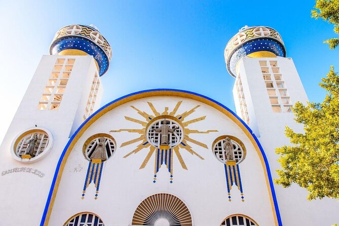 San Diego Fortress Explorer 4-Hour Highlights Walking & Van Tour - Key points to know before booking