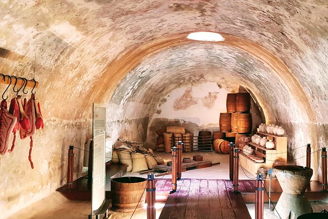 San Diego Fortress Explorer 4-Hour Highlights Walking & Van Tour - Plaza Alvarez puts you in the city center