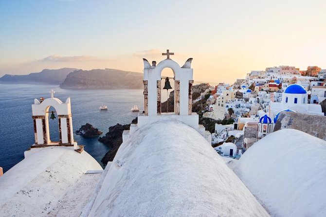Santorini Highlights and Venetian Castles Small-Group Day Tour - Key things to know before booking