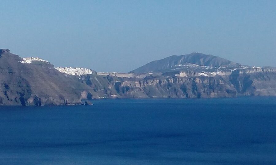 Santorini: Small-Group Highlights Tour of Venetian Castles - Key points to know before booking