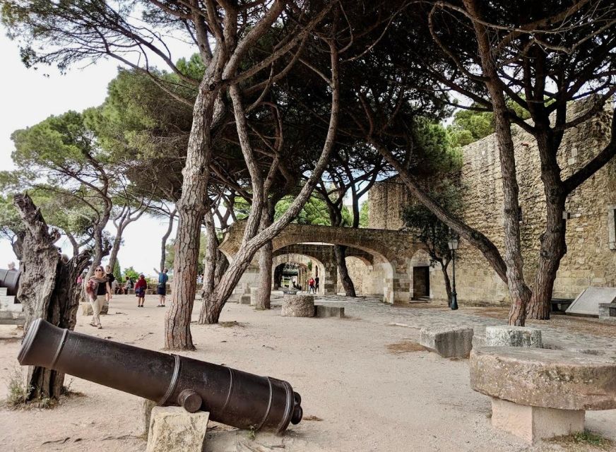 São Jorge Castle Skip-the-line Entry Ticket - Adding the tuk tuk ride from your hotel