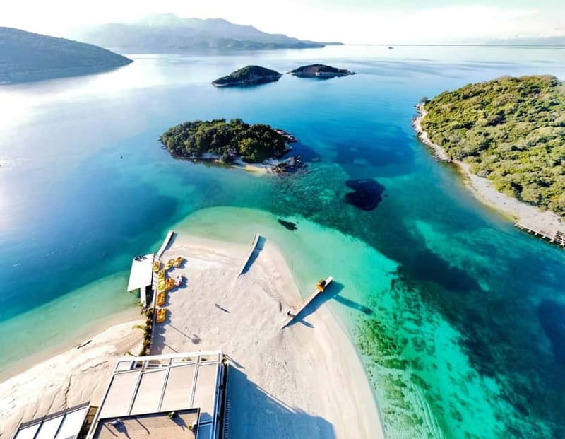 Saranda: Butrint, Ksamil, Blue Eye and Lekuresi Castle Tour - Ksamil: pretty views, limited beach time