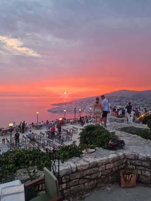 Sarande: Blue Eye Spring and Lekursi Castle Sunset Tour - Meeting in central Sarandë