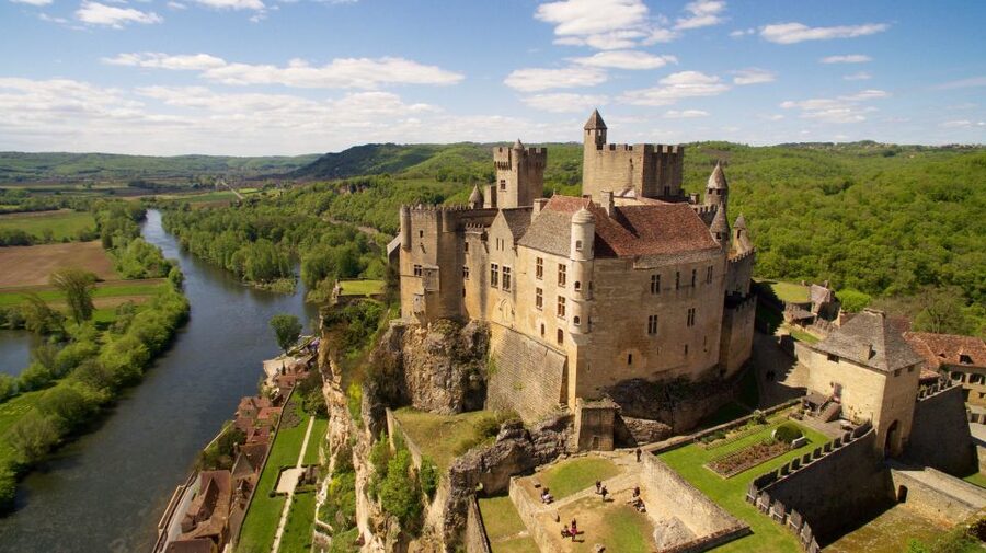 Sarlat : Private tour to Prehistoric Cave + Medieval Castle - What the private format is worth