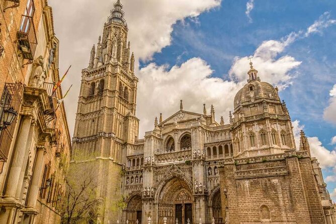 Segovia and Toledo Day Tour from Madrid with Optional Alcazar - Transport, group size, and practical comfort