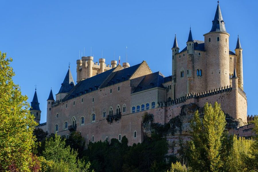 Segovia - Old Town tour including Castle visit - FAQ
