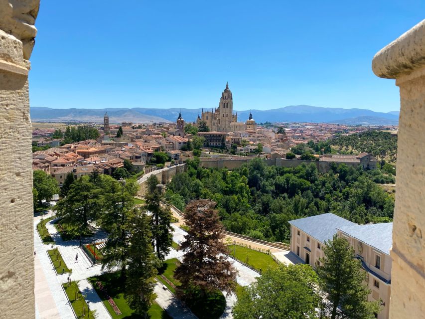 Segovia: Private City Walking Tour with Alcázar of Segovia - Why this private Segovia walk works so well