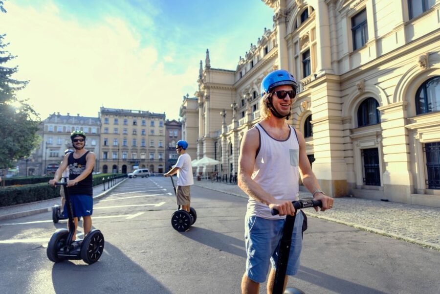 Segway Tour Krakow: Grand Tour (Old Town + Wawel Castle) - Should you book it?
