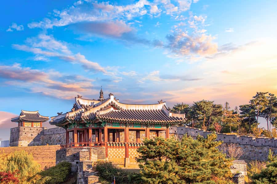 Seoul : Suwon Hwaseong Fortress+Starfield Library+Waujeongsa - Walking the 5.7-kilometer walls of Hwaseong