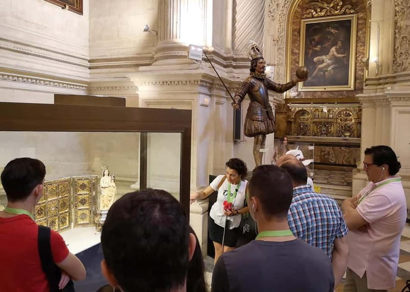 Seville: Alcázar, Cathedral, and Giralda Small-Group Tour - Key points at a glance