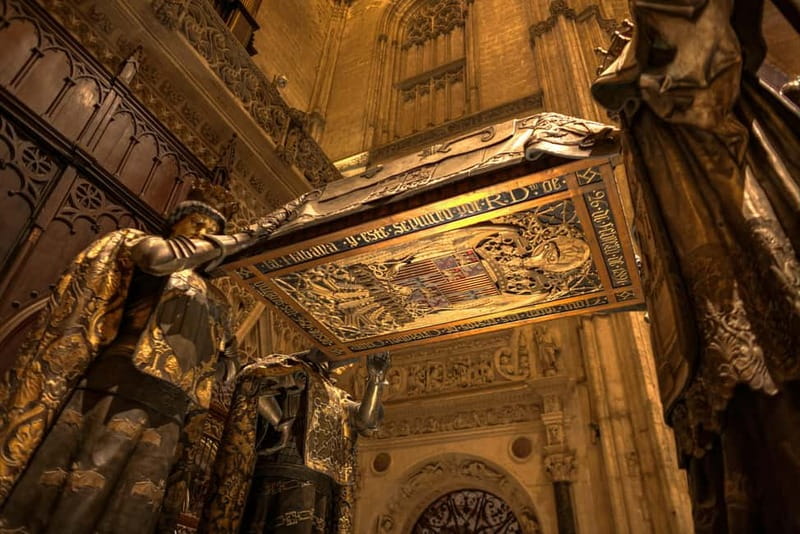 Seville: Alcázar, Cathedral, and Giralda Small-Group Tour - What the $105 price really covers