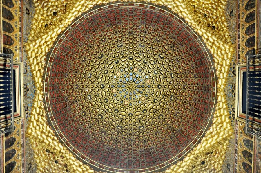 Seville: Alcazar & Cathedral Skip-the-Line Guided Tour - Sunday timing and other useful details