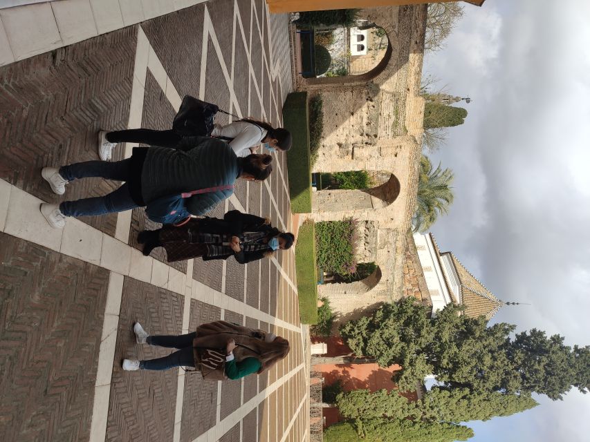 Seville: Alcázar Tour with Tickets Included - Patio de las Doncellas and the palace interiors