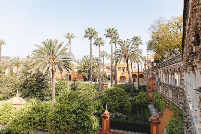 Seville Exclusive Beat the Crowds Guided Alcazar Before Opening - Why the early entrance changes the Alcázar visit
