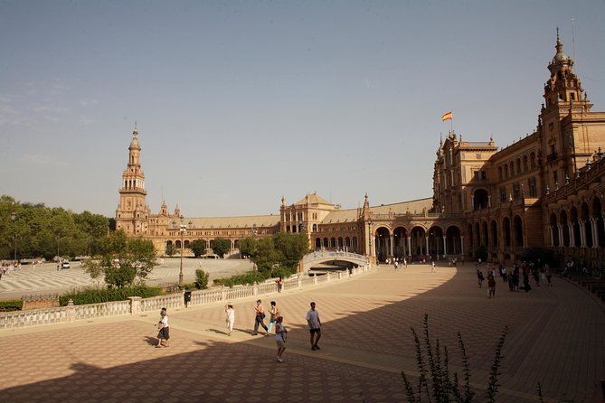 Seville Private Walking Tour with Alcazar & Cathedral Tickets - Tapas at Taberna Belmonte