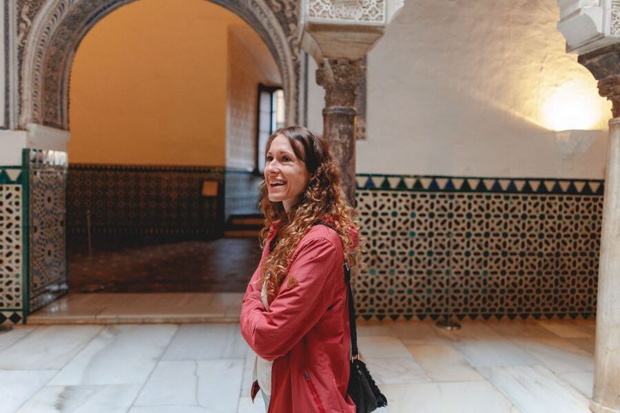 Seville: VIP Exclusive Early Access Tour of The Alcazar - Walking through the palace before the crowds