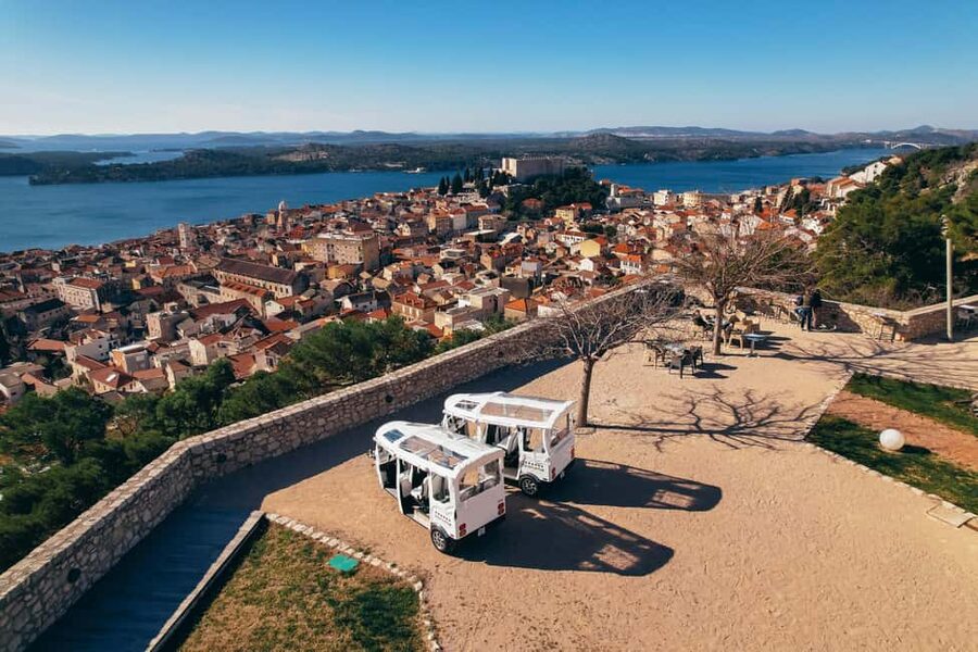 Šibenik: 3 hours City&wine tour, tasting and fortresses inc - A smart way to see Šibenik’s steep side