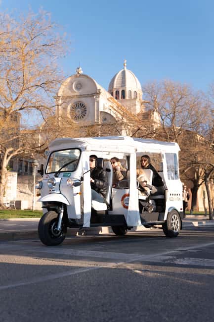 Šibenik: 3 hours City&wine tour, tasting and fortresses inc - Rak Winery and the wines of the Šibenik region