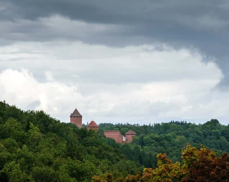 Sigulda Day Tour - Castle Ruins, Gūtmaņala Grotto, & More - Why Sigulda works so well as a day trip from Riga