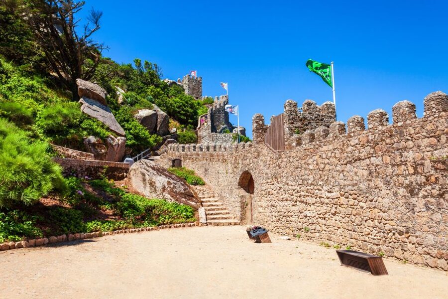 Sintra: Castle of the Moors E-Ticket and Audio Guide - The Second Circle of Walls and the first real view