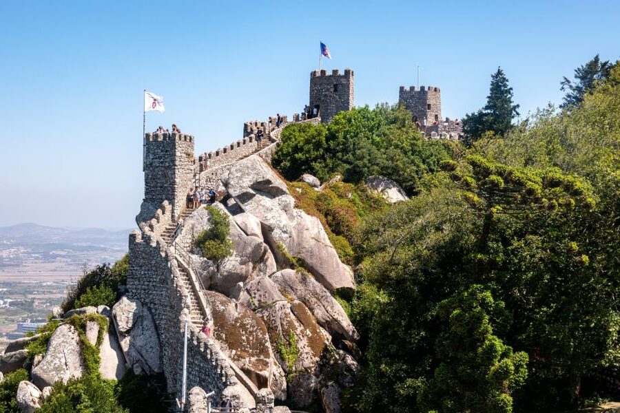 Sintra: Castle of the Moors & Quinta Entry with Audio Guides - Two Sintra icons, one independent day