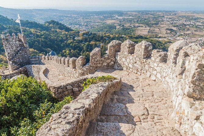Sintra: Castle of the Moors Skip-the-Line Ticket - Getting from Sintra-Vila to the castle entrance