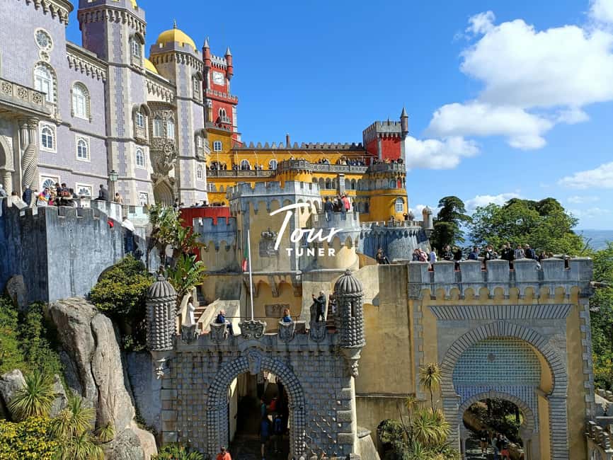 Sintra: Moorish Castle, Pena Palace, Cabo da Roca, & Cascais - Cabo da Roca, where the land meets the sea