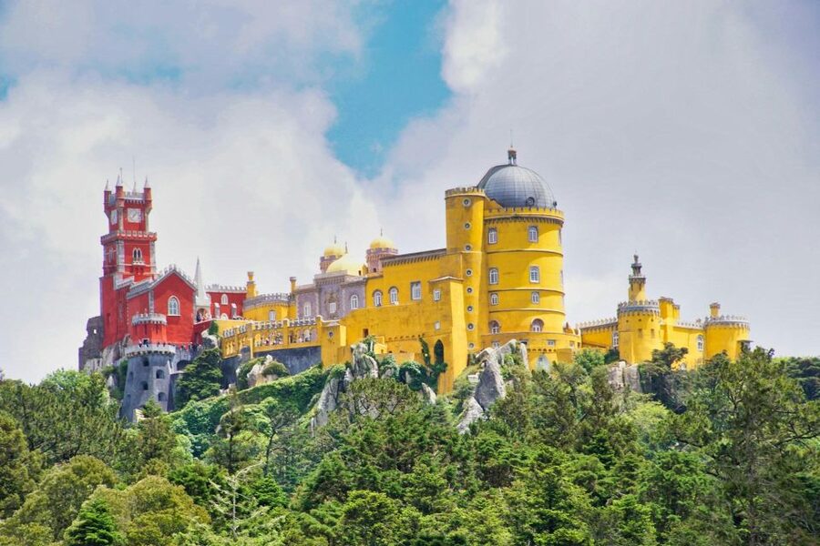 Sintra: Pena Palace, Moorish Castle, Regaleira, & Monserrate - Monserrate offers a quieter change of mood