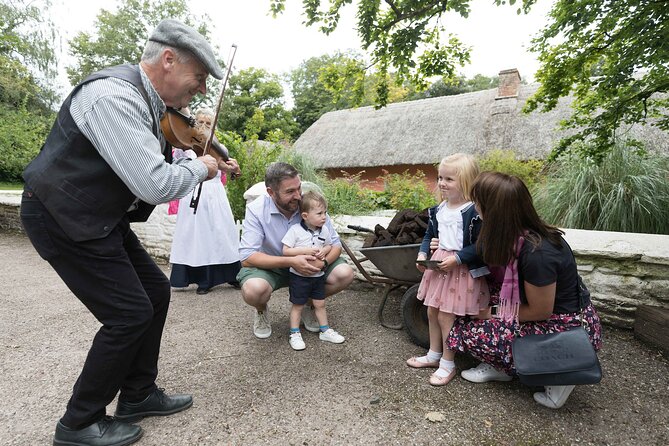 Skip the Line: Bunratty Castle and Folk Park Admission Ticket - Bunratty Castle: a real medieval climb
