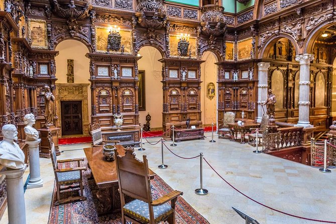 Small-Group Day Trip to Dracula's Castle, Brasov and Peles Castle - Guides make or break the day