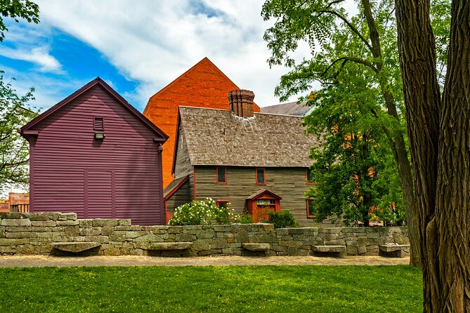Small Group Day Trip to Salem and Hammond Castle from Boston - Salem Common and the Puritan settlement