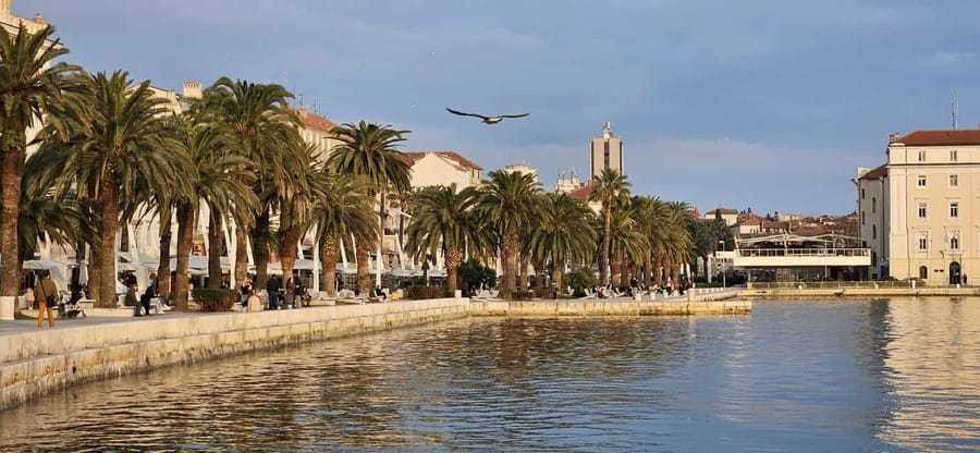 Split and Klis Fortress Day Tour From Dubrovnik! - Practical planning for a 12-hour road day