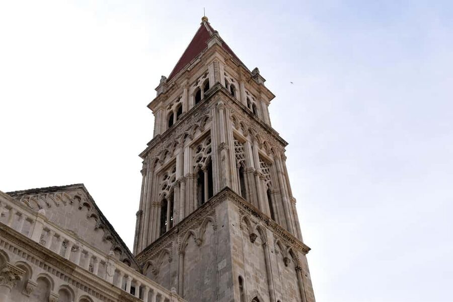 Split: Historical Tour of Salona, Klis Fortress and Trogir - Hidden Dalmatia Visitor Center: a short change of pace