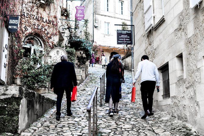 St-Emilion & Médoc Wine Day Tour: Chateaus, Tastings and Lunch - Saint-Émilion: medieval streets before the first pour