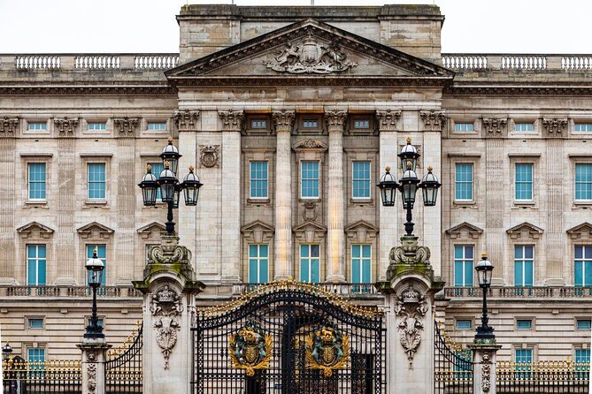 Summer Special: Buckingham Palace & Windsor Castle Tour - A royal double bill for $182.34