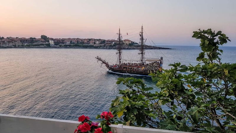 Sunny Beach: Sozopol Old Town, Ravadinovo Castle & Boat Tour - Free time is short but useful