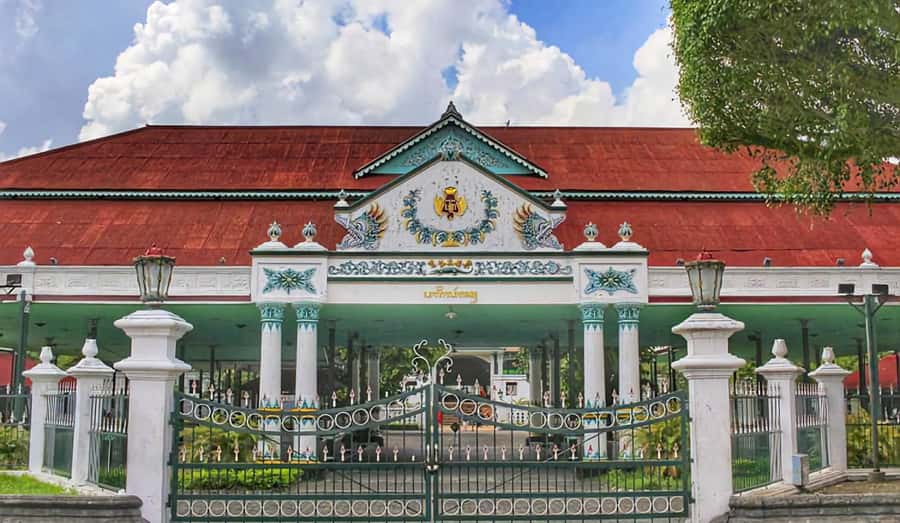 Taman sari water castle, sultan palace & local food tasting - Inside the Sultan Palace