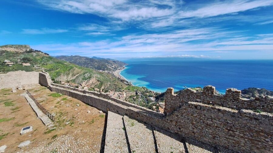 Taormina; Taormina Castle Tour - A realistic look at the €10 price
