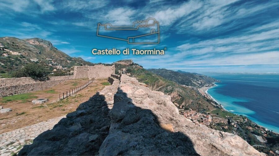 Taormina; Taormina Castle Tour - Following 21 points with your own phone