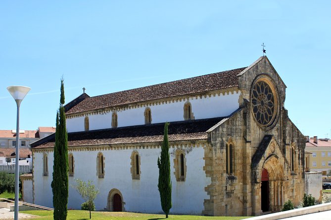 Templar Tour Convent of Christ & Almourol Castle from Lisbon - Transport, timing, and group size