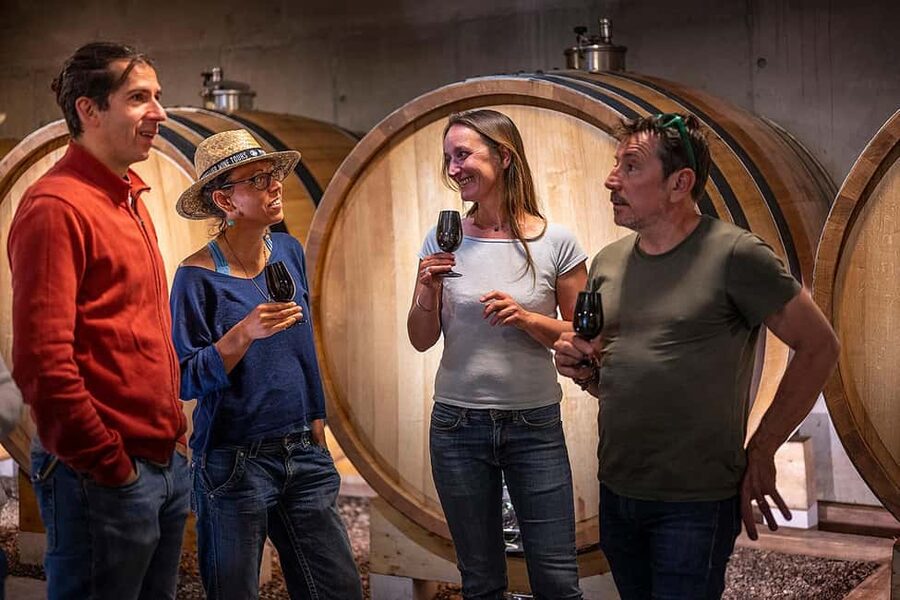 The Châteaux of Grès de Montpellier & Wine Tasting - Guides make the difference