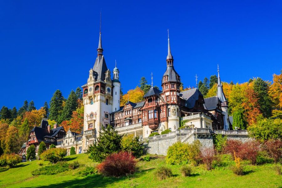 Three Castles in Transylvania Day Trip from Bucharest - Why this route works from Bucharest