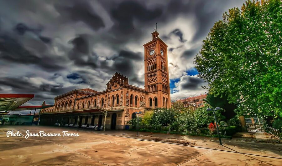 Toledo: Monumentos esenciales: Alcazar, Catedral, Sinagoga - A quick way to understand Toledo’s many layers