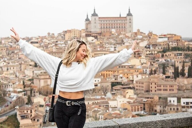 Toledo & Segovia Tour with Cathedral and Alcazar Tickets & Lunch - Damasquinado adds a working craft to the day