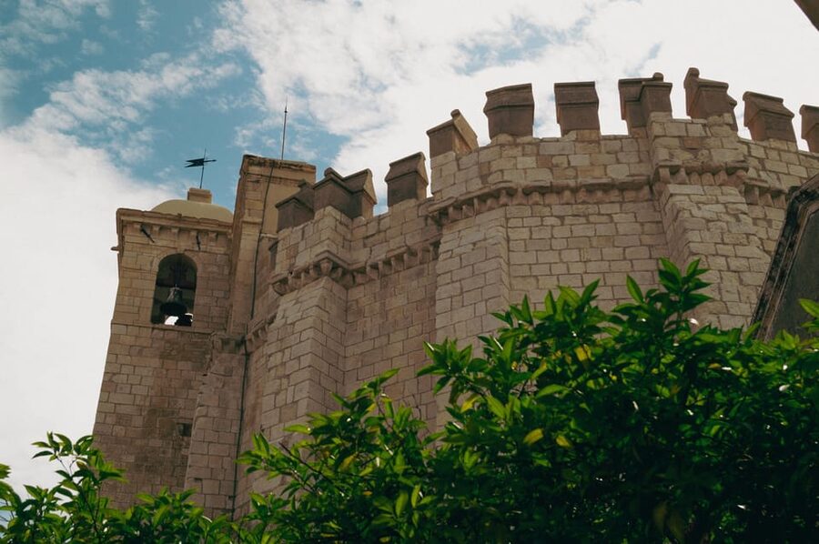 Tomar: Knight's Templar Castle and Convent of Christ Tour - The Capitulo window and later Portuguese power
