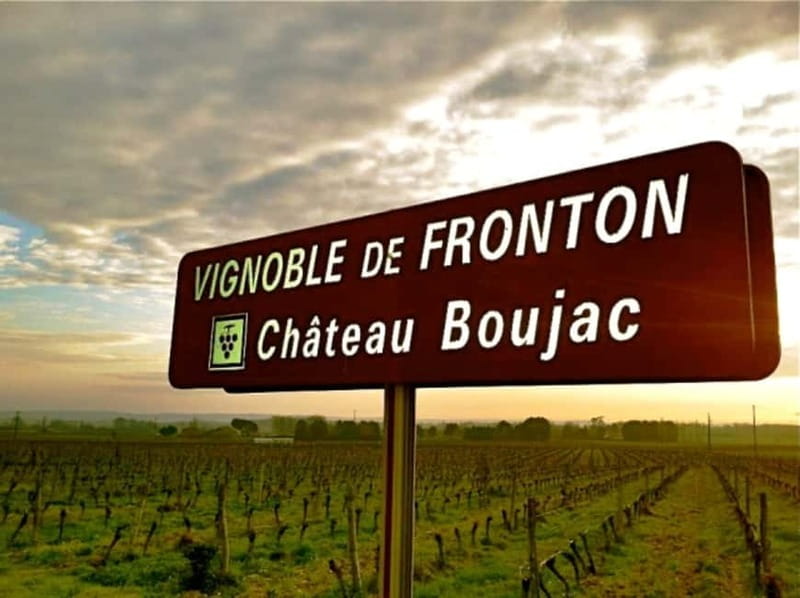 Toulouse: escape game in the cellar at Château Boujac - A family mystery inside the Château Boujac cellar