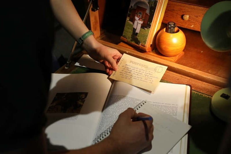 Toulouse: escape game in the cellar at Château Boujac - The wine tasting after the treasure hunt