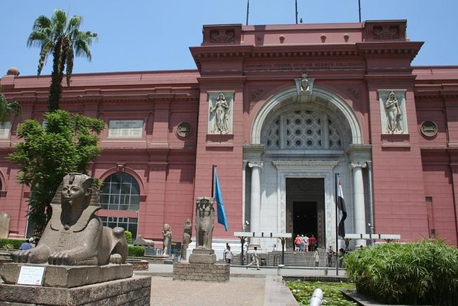 Tour to Giza Pyramids and Egyptian Museum and Citadel and Khan elkhalili - Guides, private service, and the practical experience